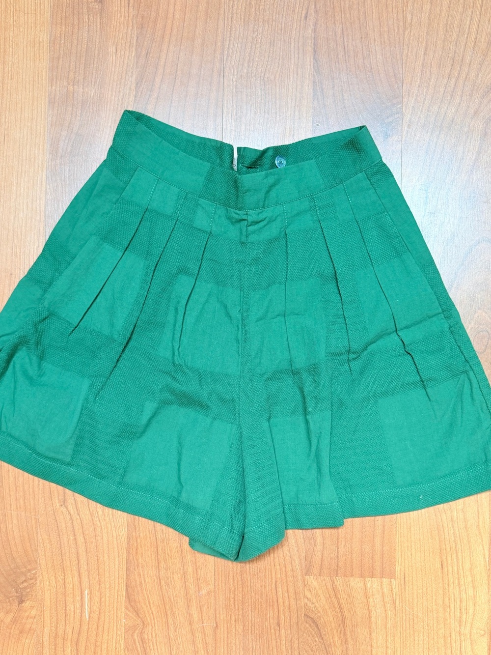Corey Lynn Calter Green Pleated High-Waist Women’s Shorts